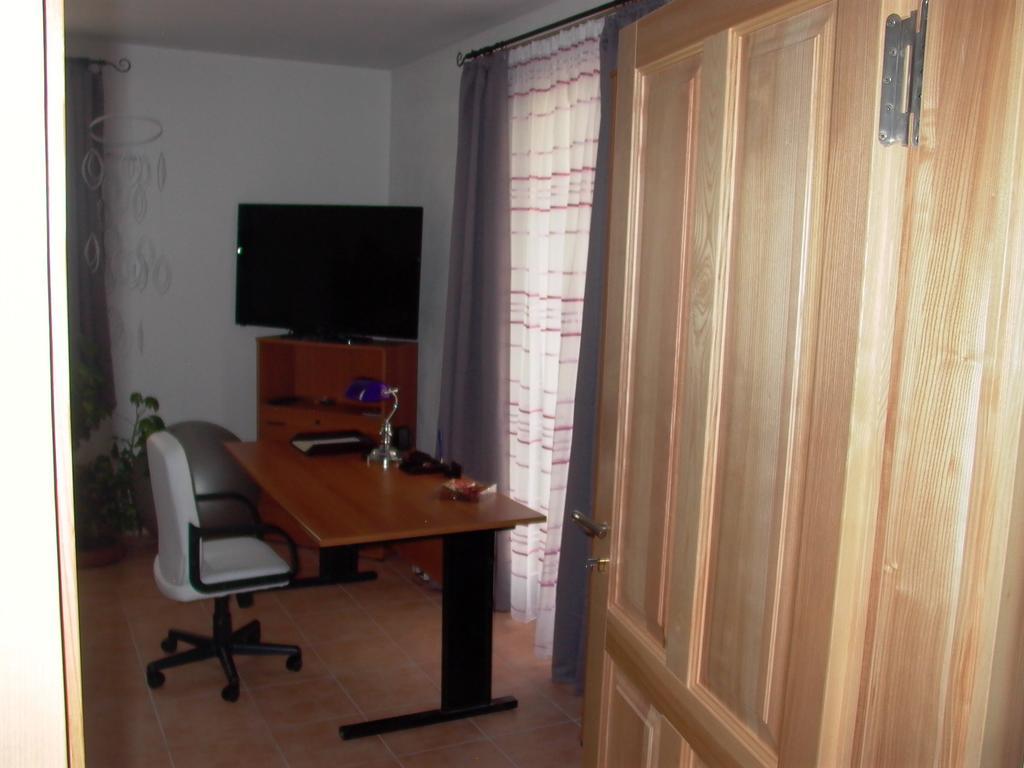 Gaestezimmer Ferienwohnung Villa Alexa, Mit Wallbox Woltersdorf  Kamer foto