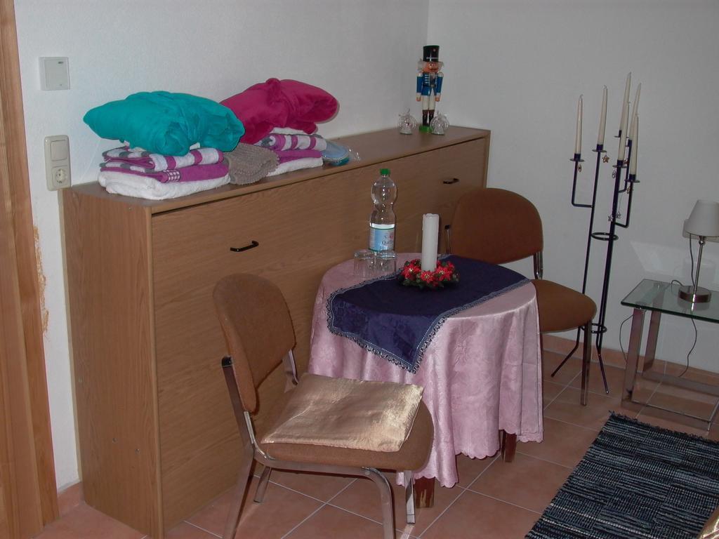 Gaestezimmer Ferienwohnung Villa Alexa, Mit Wallbox Woltersdorf  Buitenkant foto
