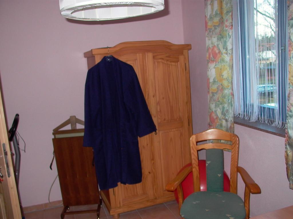 Gaestezimmer Ferienwohnung Villa Alexa, Mit Wallbox Woltersdorf  Buitenkant foto