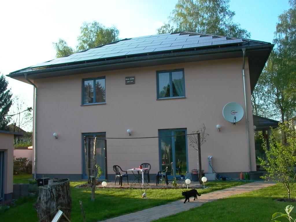 Gaestezimmer Ferienwohnung Villa Alexa, Mit Wallbox Woltersdorf  Buitenkant foto